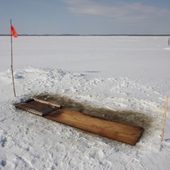 氷下待ち網漁のフォト作品