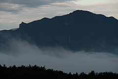 秋の子持山