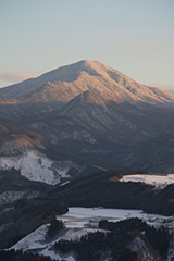 冬の黒檜山の夕景