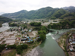 群馬の棚下鉄橋の空撮